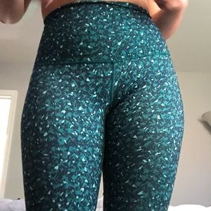 Lulu Lemon Wunder Under Green Leggings S